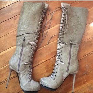 New Bebe High Floral Lace Boots